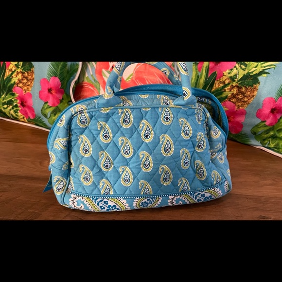 Vera Bradley - Picture 2 of 3